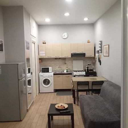 A Casa Di Francesca Apartment Napoli Ngoại thất bức ảnh