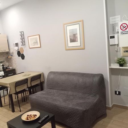 A Casa Di Francesca Apartment Napoli Ngoại thất bức ảnh